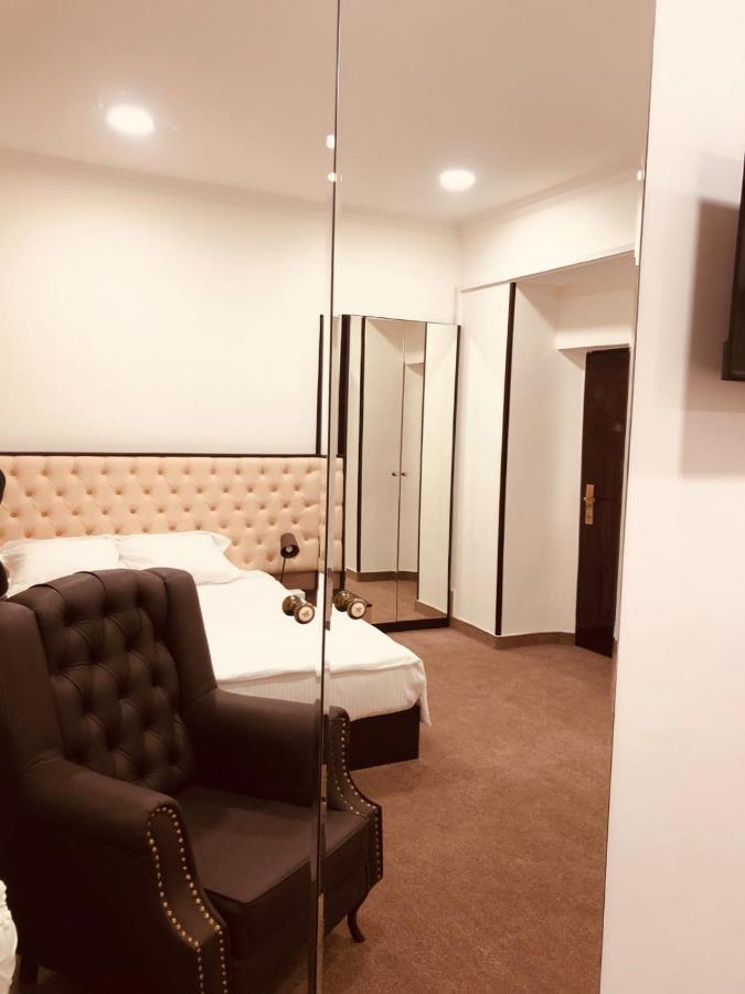 It Hotel Tumanyan Street Yerevan Exterior photo